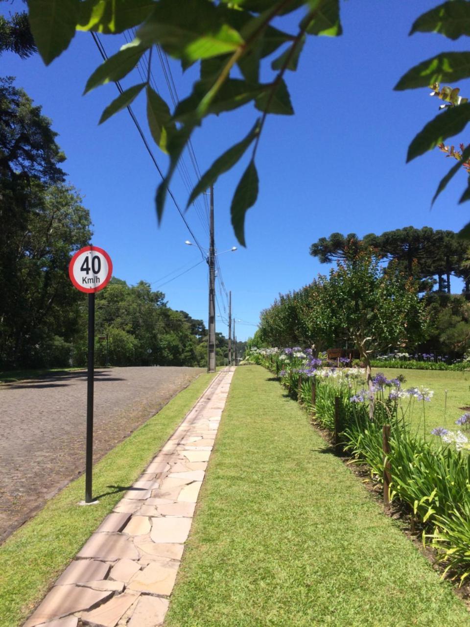 Residencial Jardim Dos Pinheiros 279 Διαμέρισμα Canela Εξωτερικό φωτογραφία
